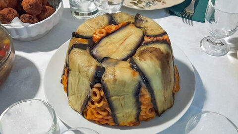 Timballo di anelletti al forno, la pasta al forno palermitana